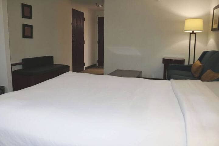 Room 26 of 47