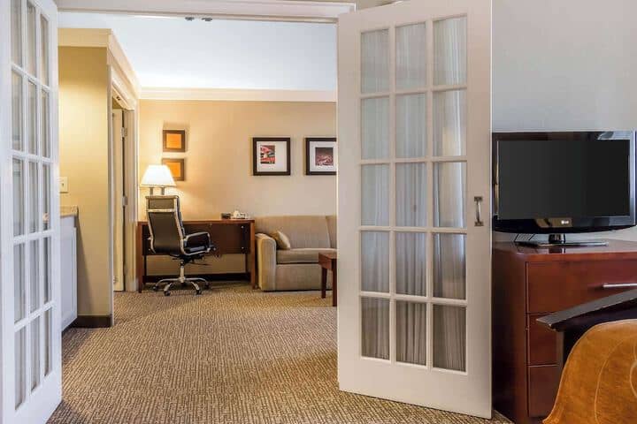 Room 15 of 47
