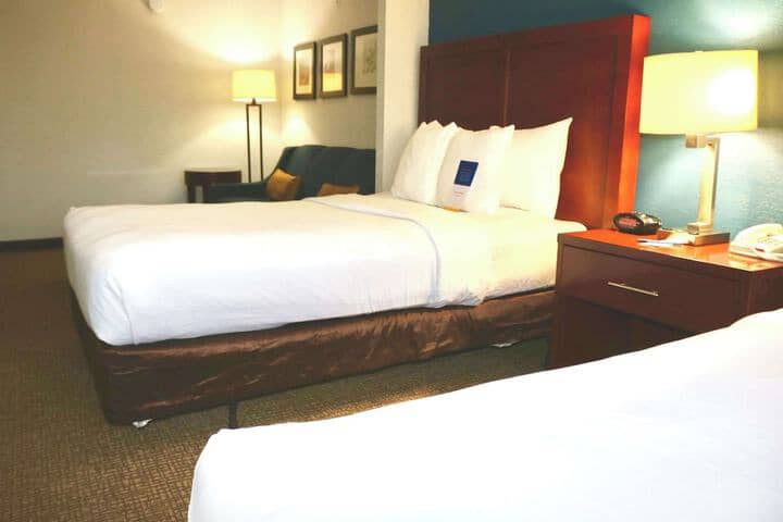 Room 18 of 47