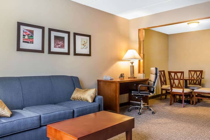 Room 11 of 47