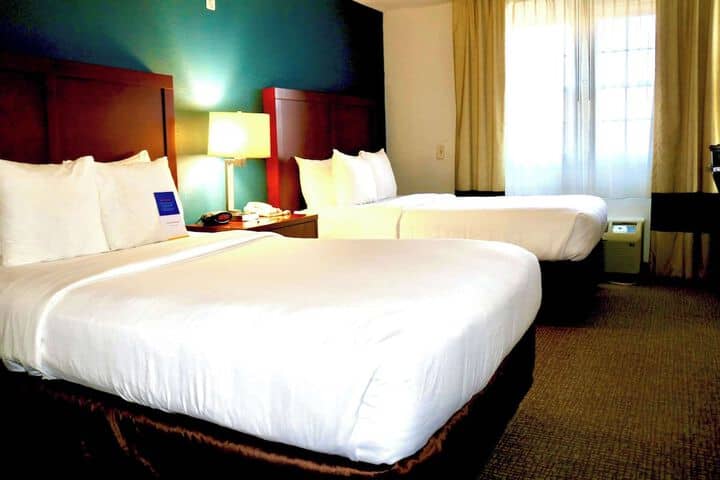 Room 19 of 47